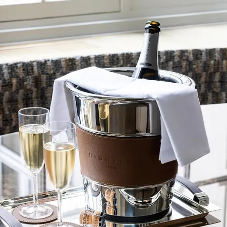 Daire Highstay - Luxury Serviced - Champs-elysees Paris