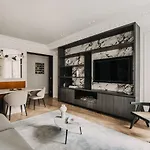Highstay - Luxury Serviced - Champs-elysees Apartament *