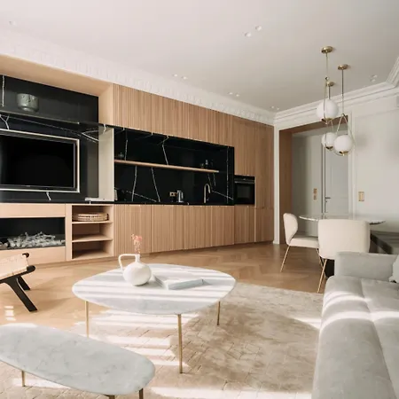 Апартаменты Highstay - Luxury Serviced - Champs-elysees Париж
